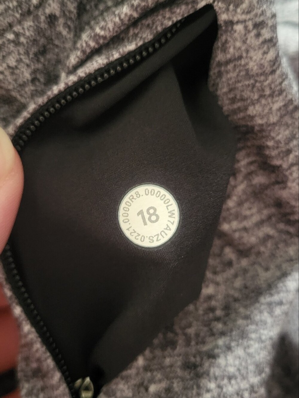 lululemon athletica Gray Track That MR Shorts~5' Inseam~Size 18. - Picture 12 of 15